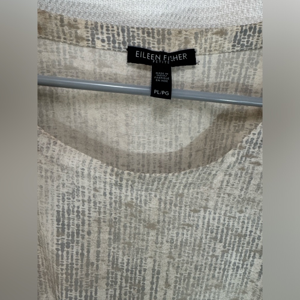 Eileen Fisher Petite LG Silk t-shirt cream and gray - Picture 5 of 5
